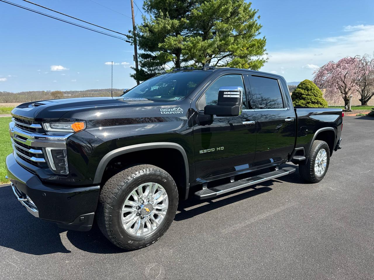 Chevrolet Silverado 2500HD 4WD Crew Cab 159" High Country 2021