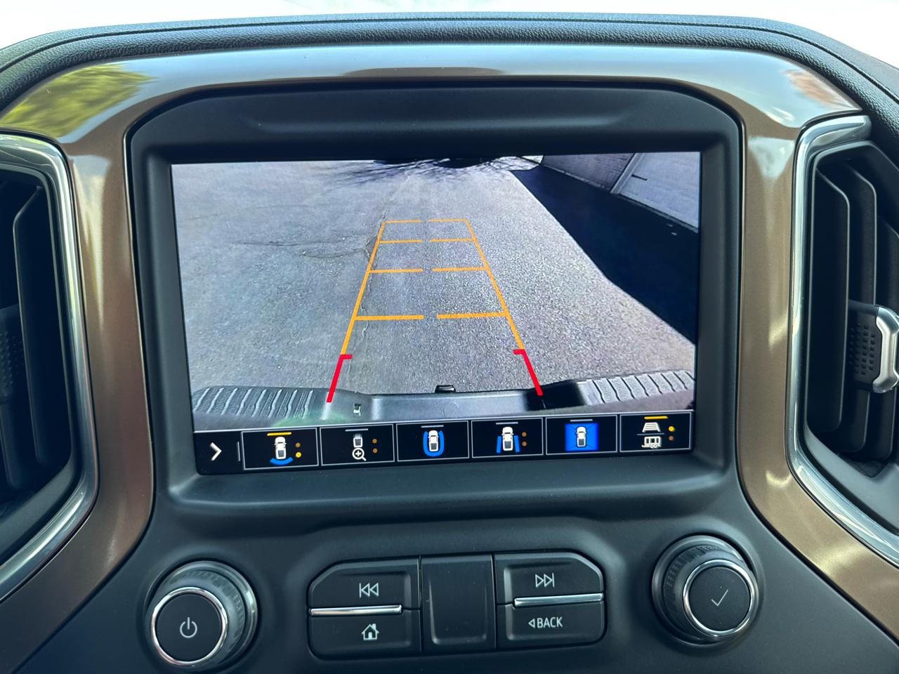 Chevrolet Silverado 2500HD 4WD Crew Cab 159" High Country 2021