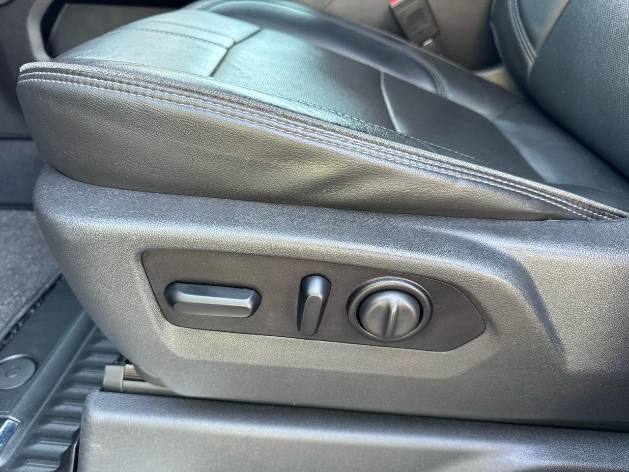 Chevrolet Silverado 2500HD 4WD Crew Cab 159" High Country 2021