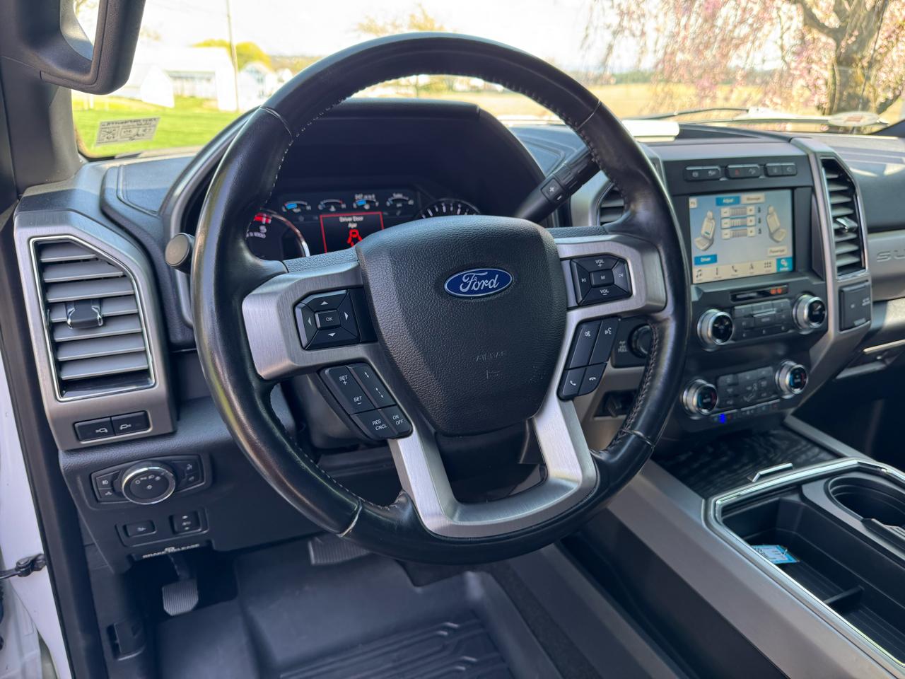 Ford Super Duty F-250 SRW Platinum 4WD Crew Cab 6.75' Box 2019