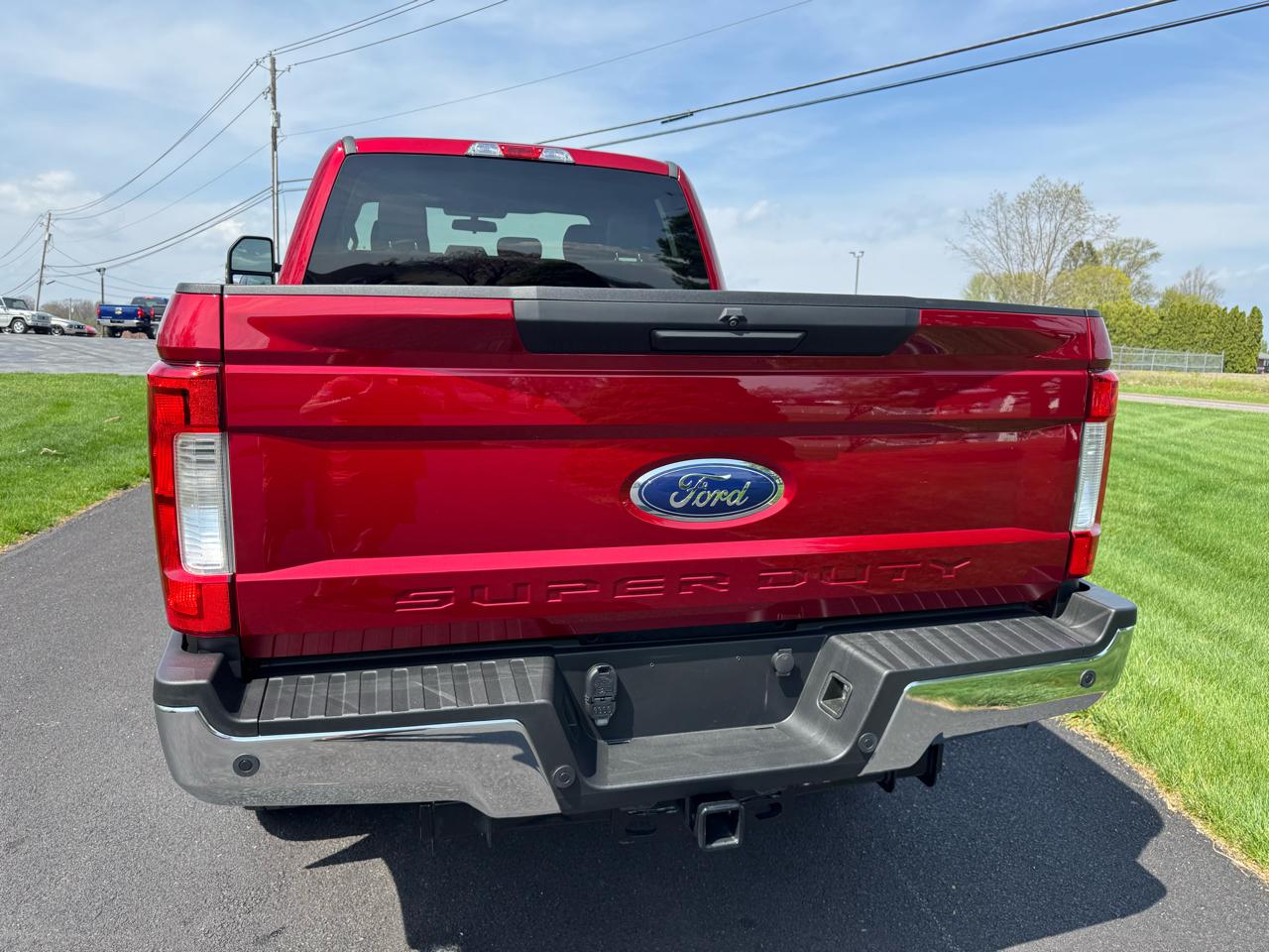 Ford Super Duty F-250 SRW XLT 4WD SuperCab 6.75' Box 2019