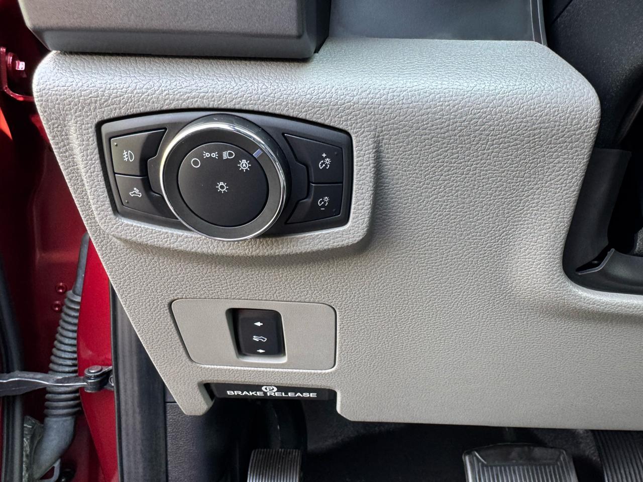 Ford Super Duty F-250 SRW XLT 4WD SuperCab 6.75' Box 2019