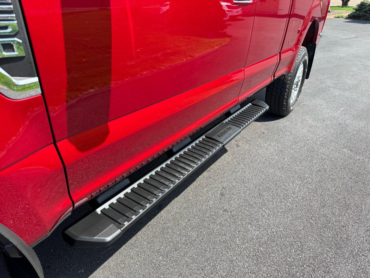 Ford Super Duty F-250 SRW XLT 4WD SuperCab 6.75' Box 2019