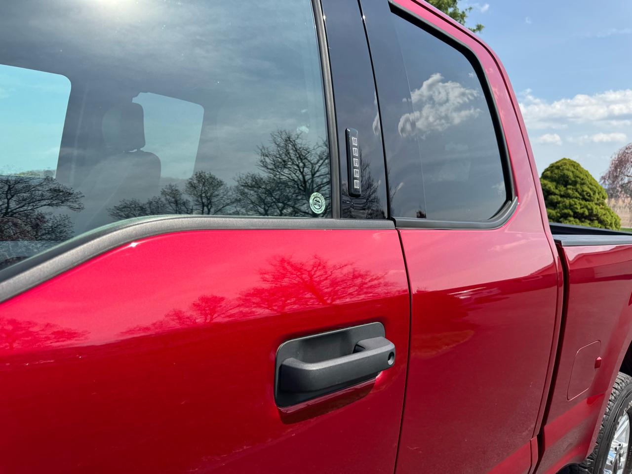 Ford Super Duty F-250 SRW XLT 4WD SuperCab 6.75' Box 2019