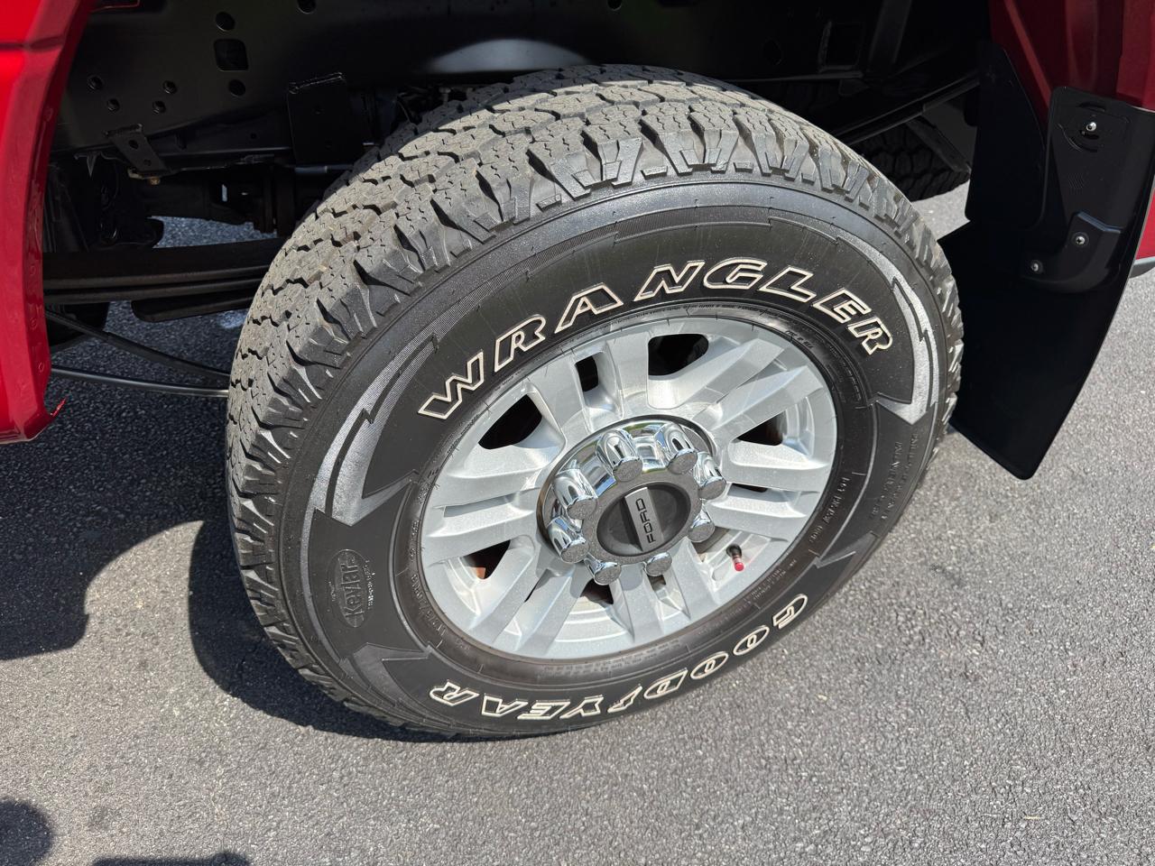 Ford Super Duty F-250 SRW XLT 4WD SuperCab 6.75' Box 2019