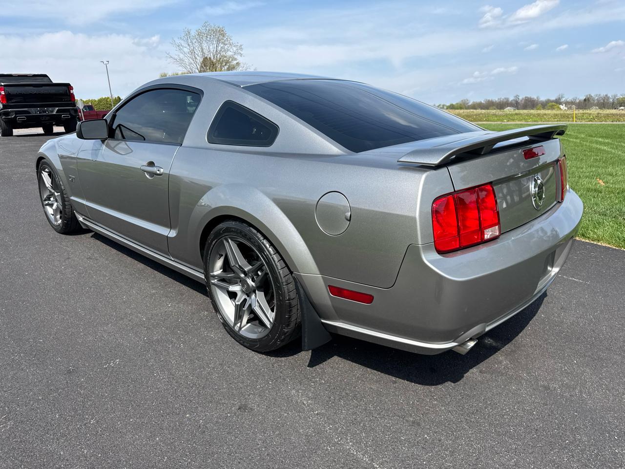 Ford Mustang 2dr Cpe GT Premium 2008