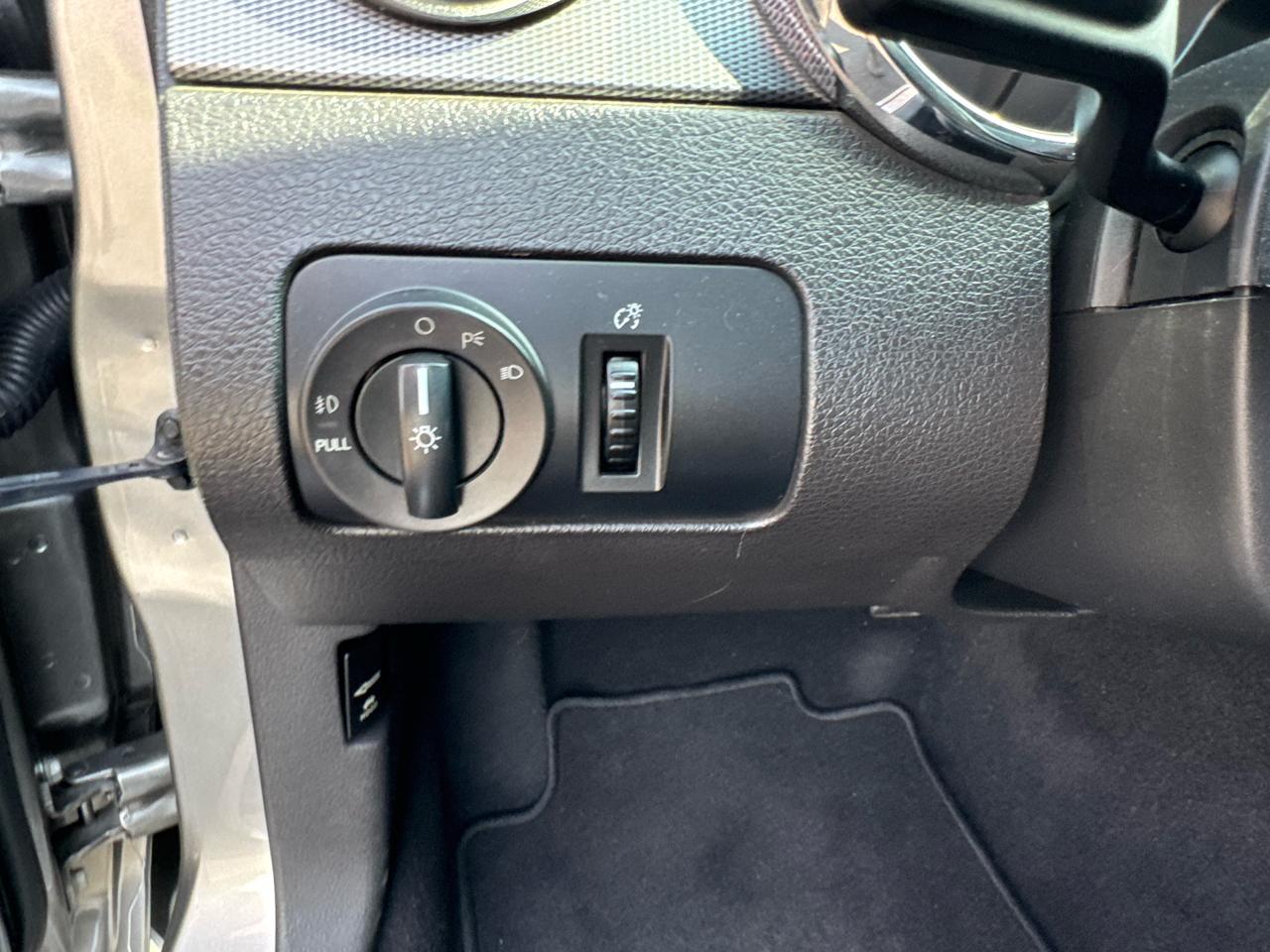 Ford Mustang 2dr Cpe GT Premium 2008