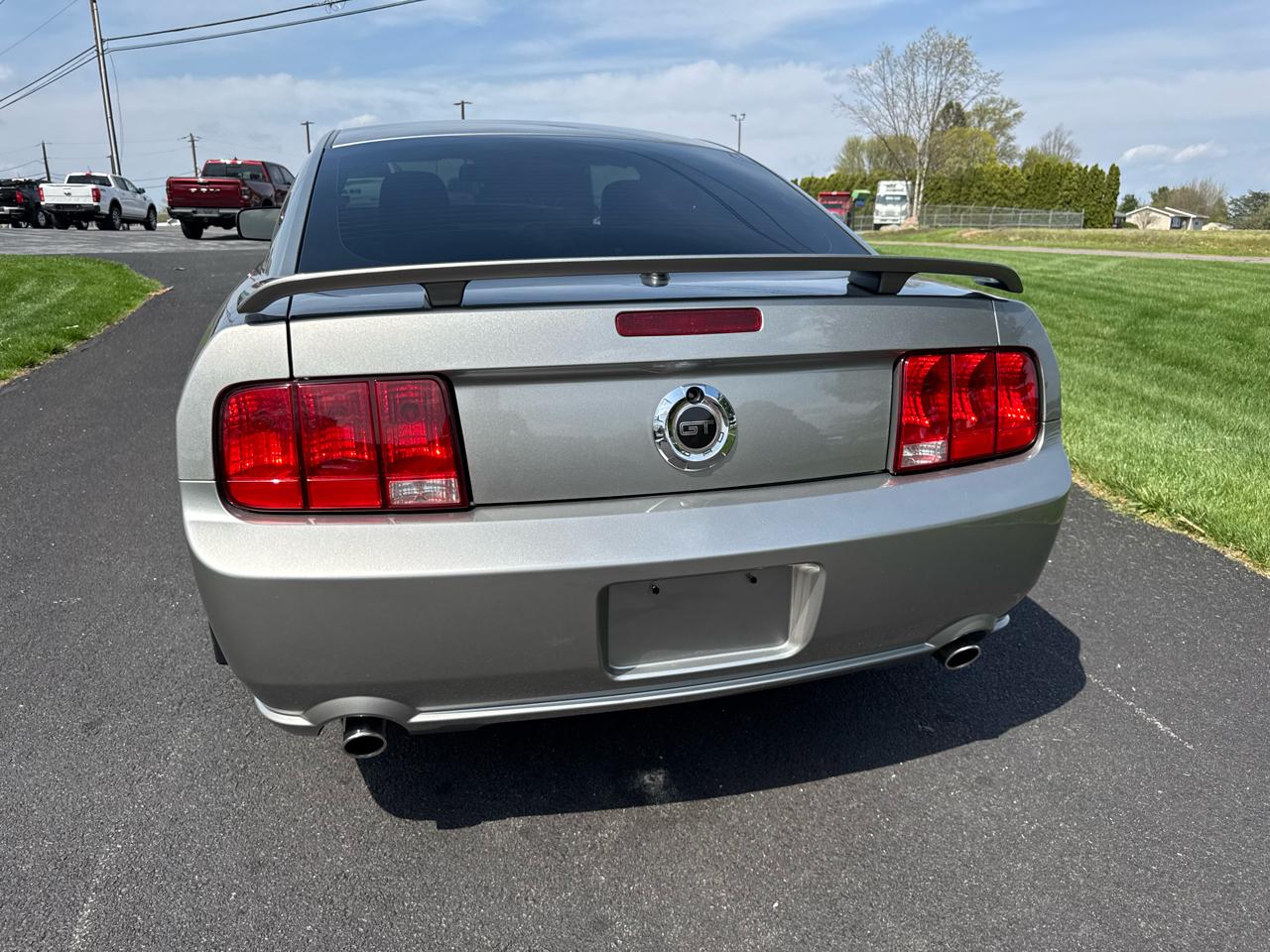 Ford Mustang 2dr Cpe GT Premium 2008