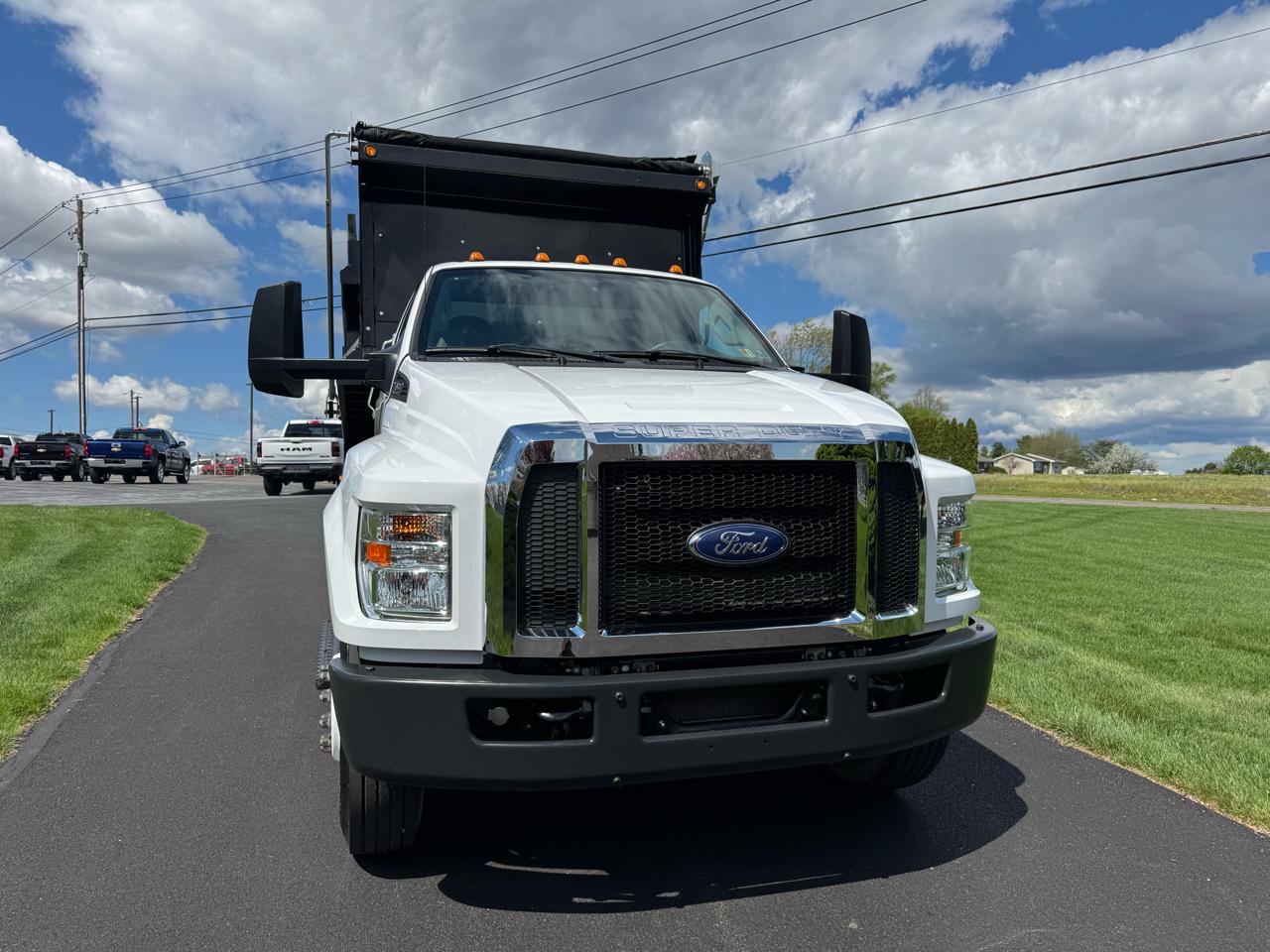 Ford Super Duty F-650 Straight Frame Reg Cab 2016