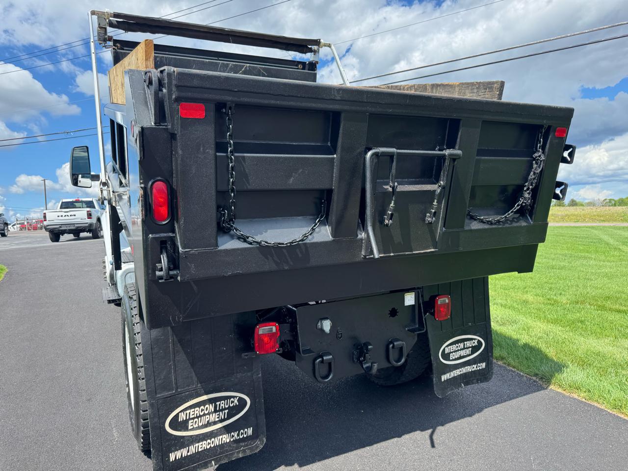 Ford Super Duty F-650 Straight Frame Reg Cab 2016