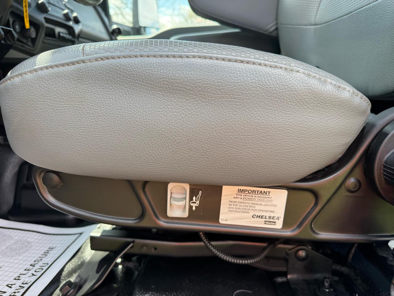 Ford Super Duty F-650 Straight Frame Reg Cab 2016