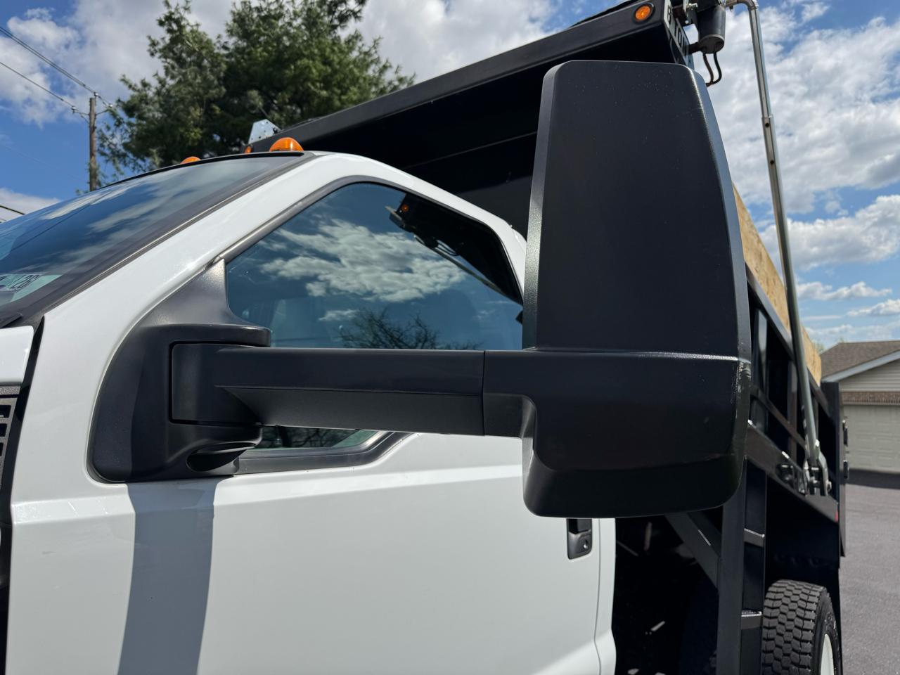 Ford Super Duty F-650 Straight Frame Reg Cab 2016