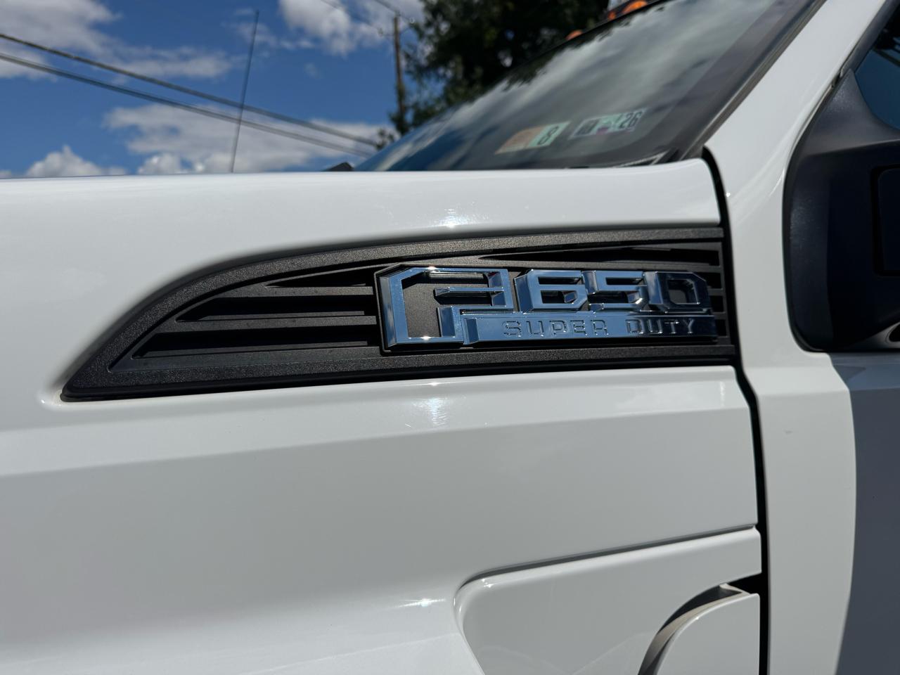 Ford Super Duty F-650 Straight Frame Reg Cab 2016