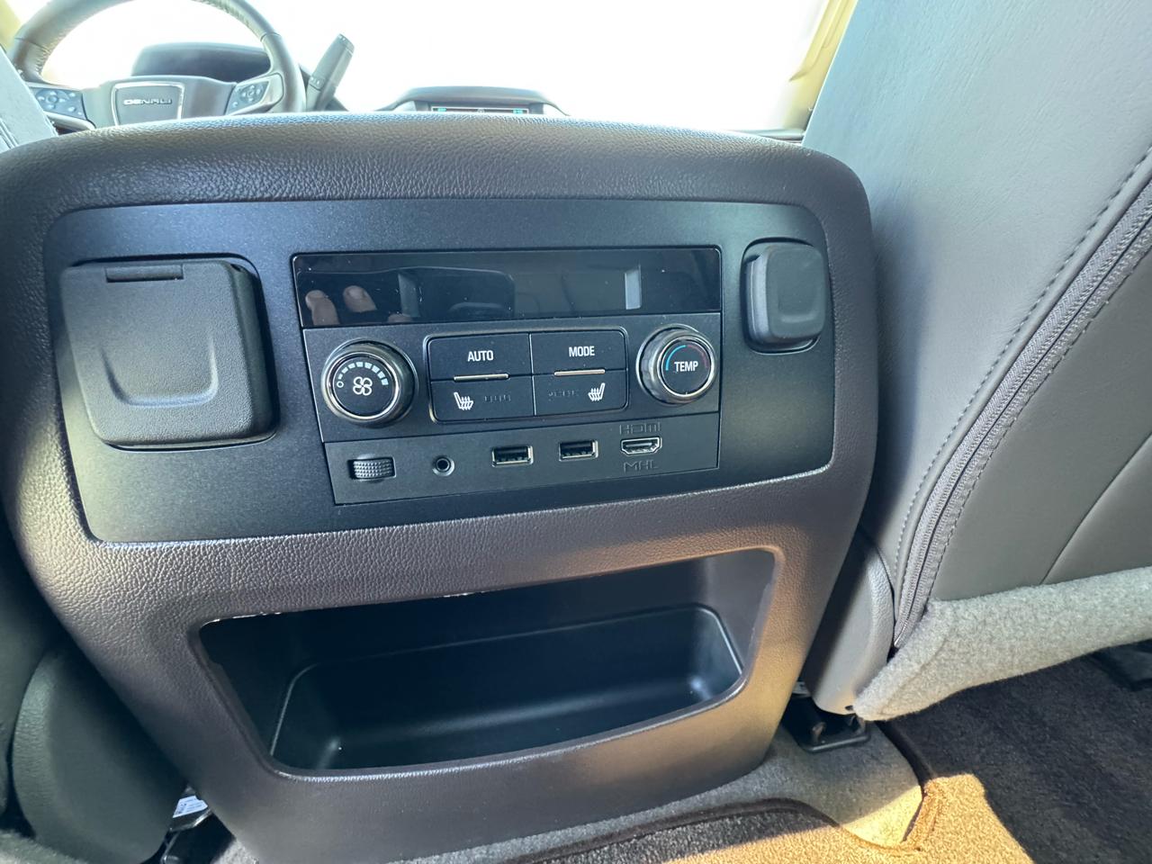 GMC Yukon 4WD 4dr Denali 2019