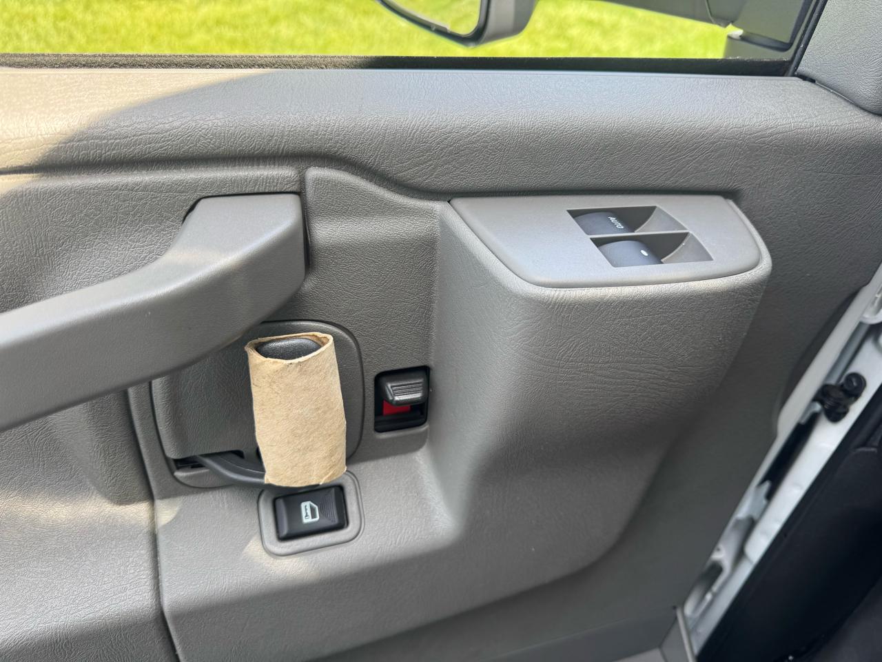 Chevrolet Express Commercial Cutaway 3500 Van 159" 2022