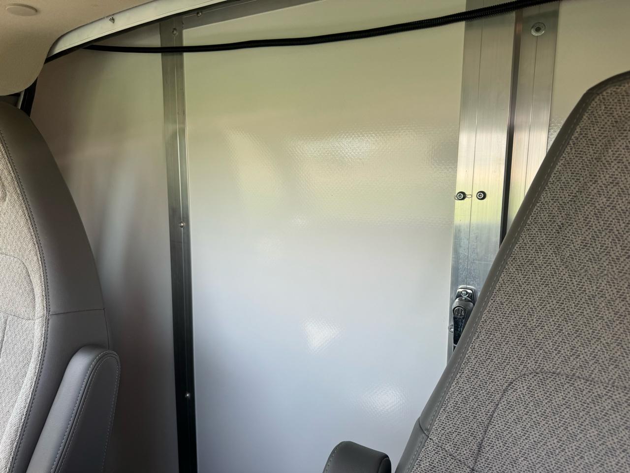 Chevrolet Express Commercial Cutaway 3500 Van 159" 2022