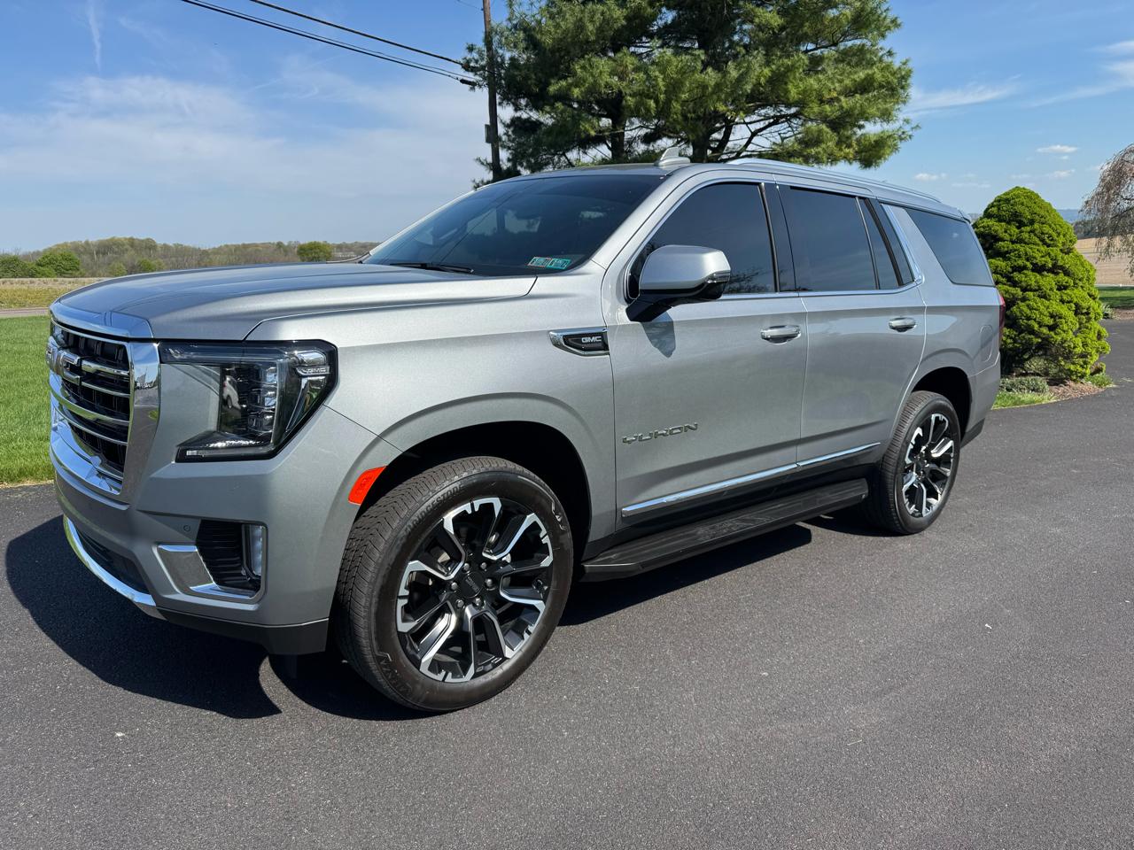 GMC Yukon 4WD 4dr SLT 2024