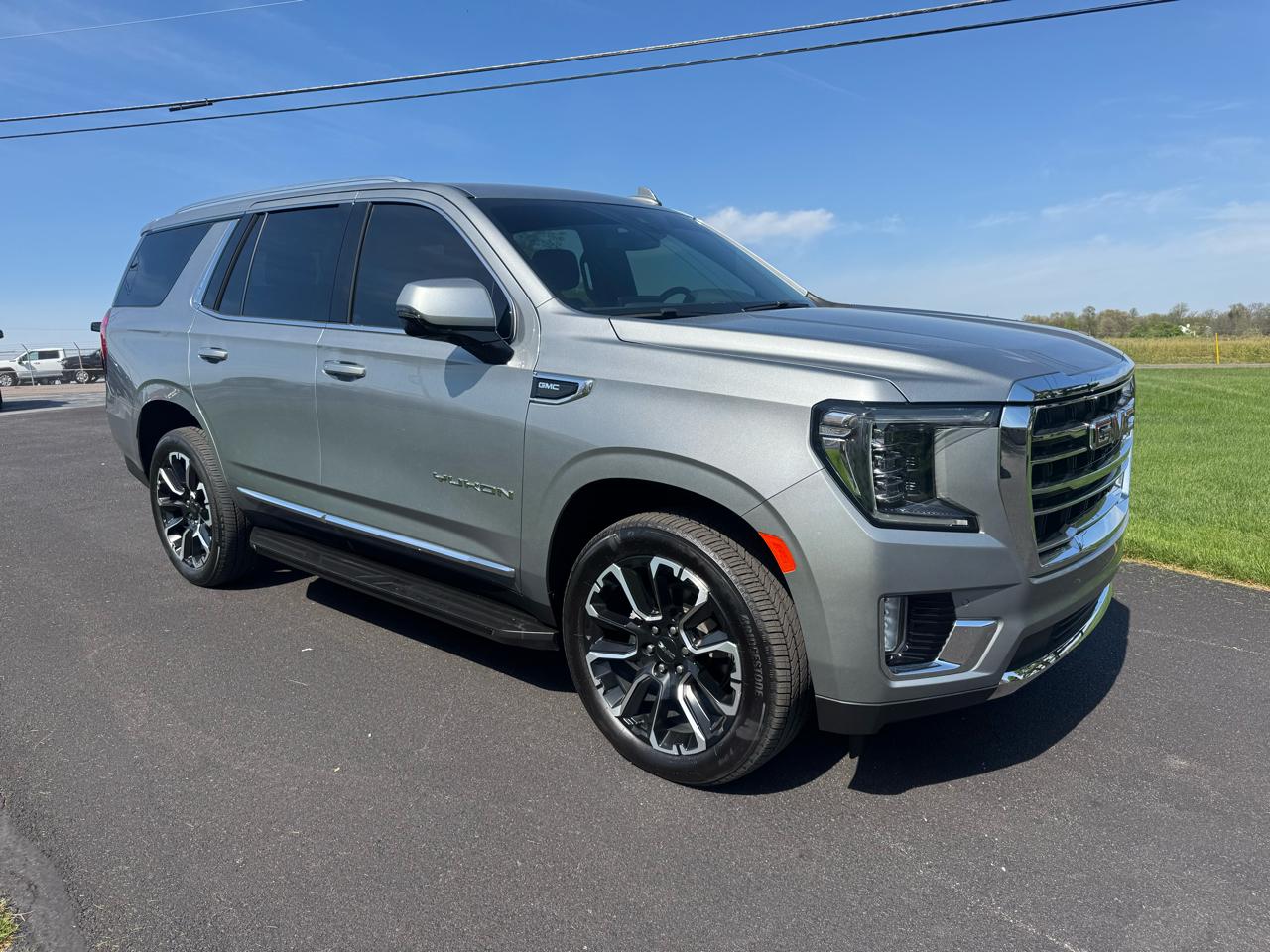 GMC Yukon 4WD 4dr SLT 2024