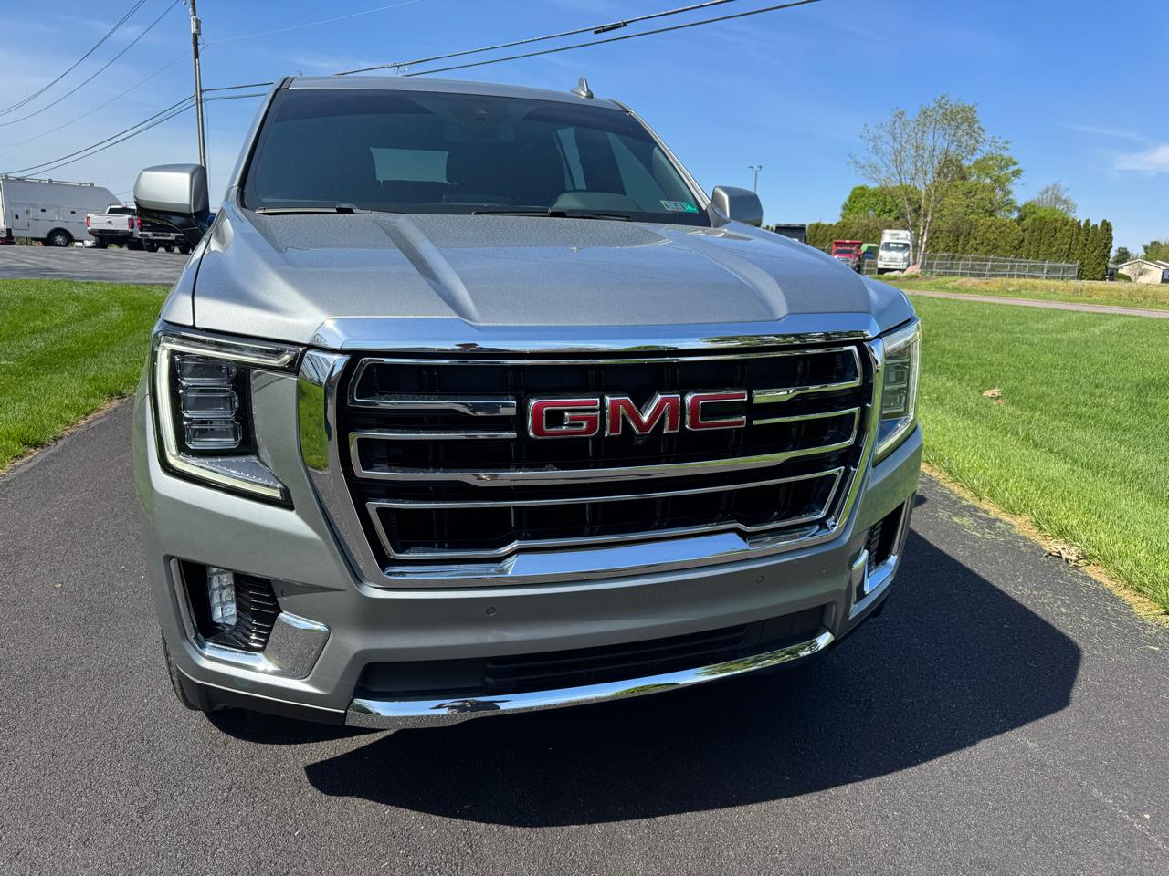 GMC Yukon 4WD 4dr SLT 2024