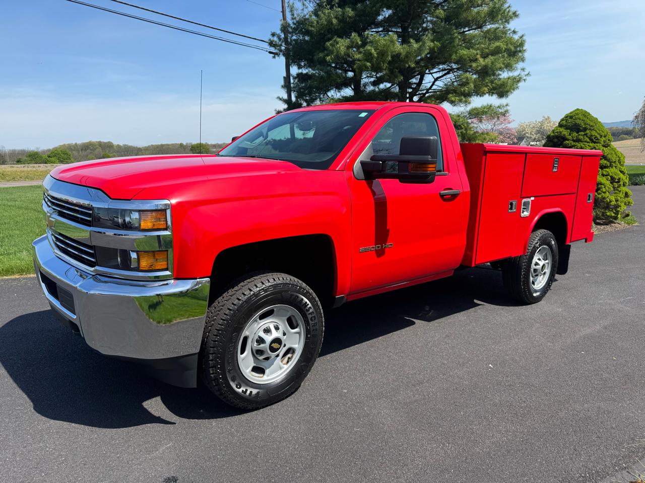 Chevrolet Silverado 2500HD 4WD Reg Cab 133.6" Work Truck 2016