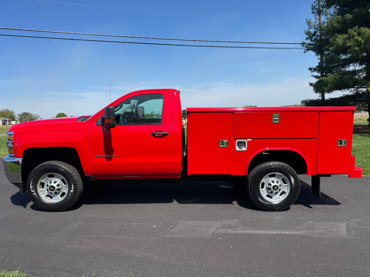 Chevrolet Silverado 2500HD 4WD Reg Cab 133.6" Work Truck 2016