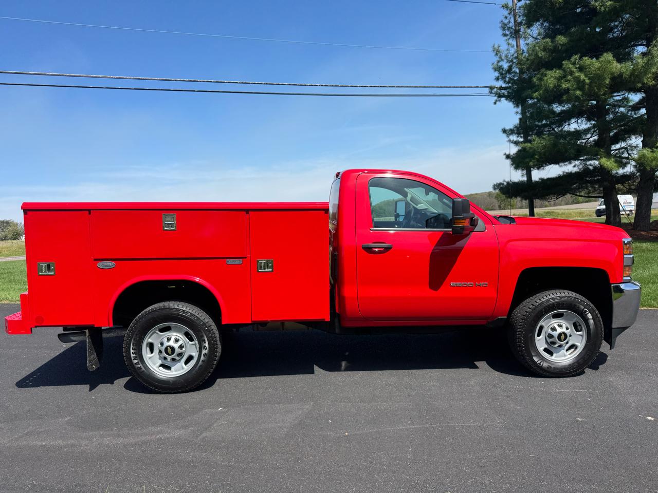 Chevrolet Silverado 2500HD 4WD Reg Cab 133.6" Work Truck 2016