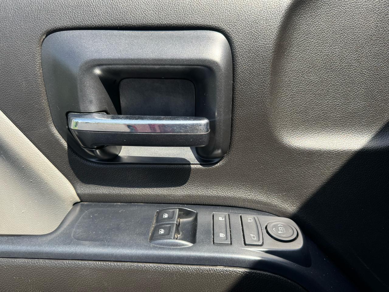 Chevrolet Silverado 2500HD 4WD Reg Cab 133.6" Work Truck 2016