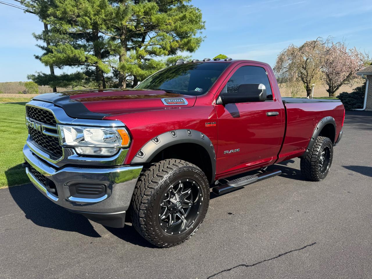 RAM 3500 Tradesman 4x4 Reg Cab 8' Box 2022