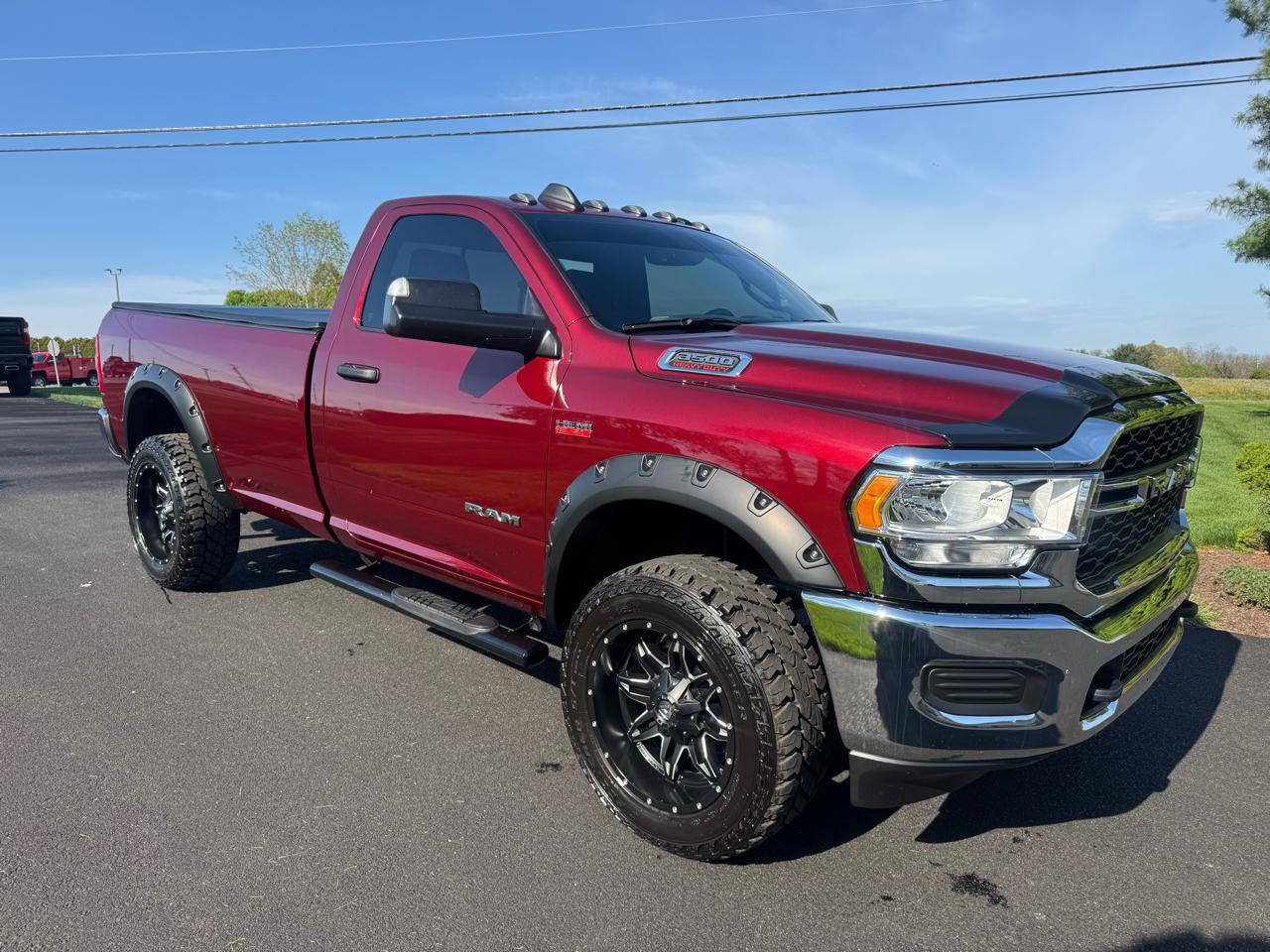 RAM 3500 Tradesman 4x4 Reg Cab 8' Box 2022