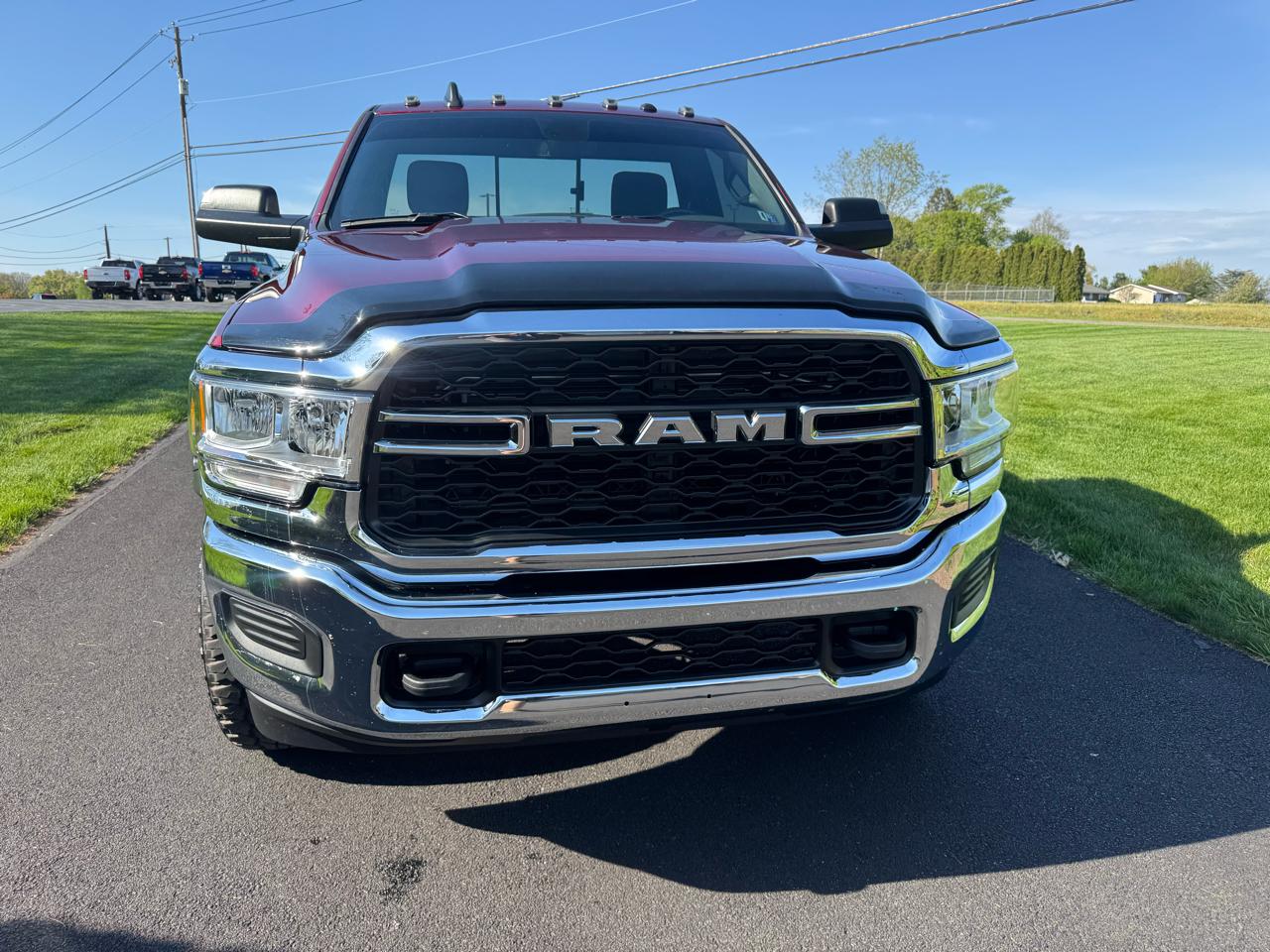 RAM 3500 Tradesman 4x4 Reg Cab 8' Box 2022