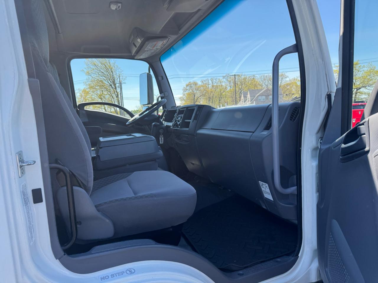 Isuzu Trucks FTR  2020