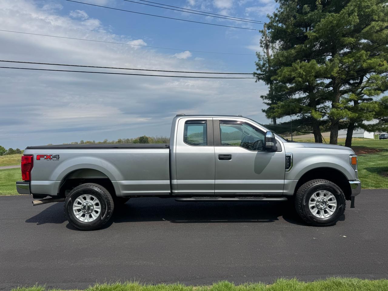 Ford Super Duty F-250 SRW  2021