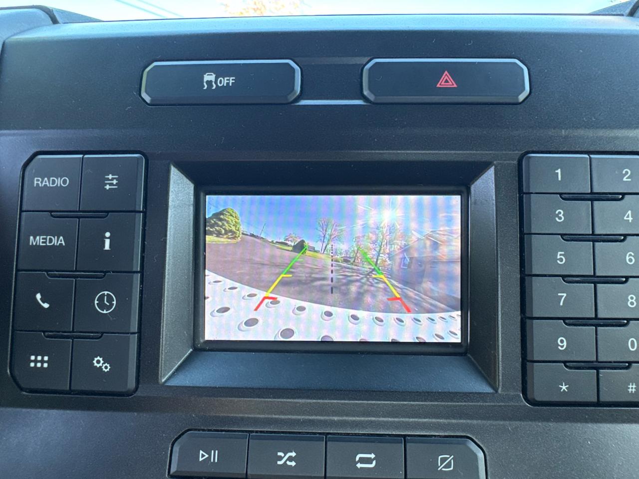 Ford Super Duty F-250 SRW XL 4WD Reg Cab 8' Box 2022