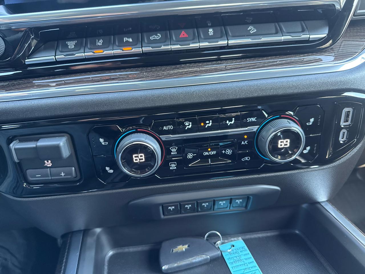 Chevrolet Silverado 3500HD  2025