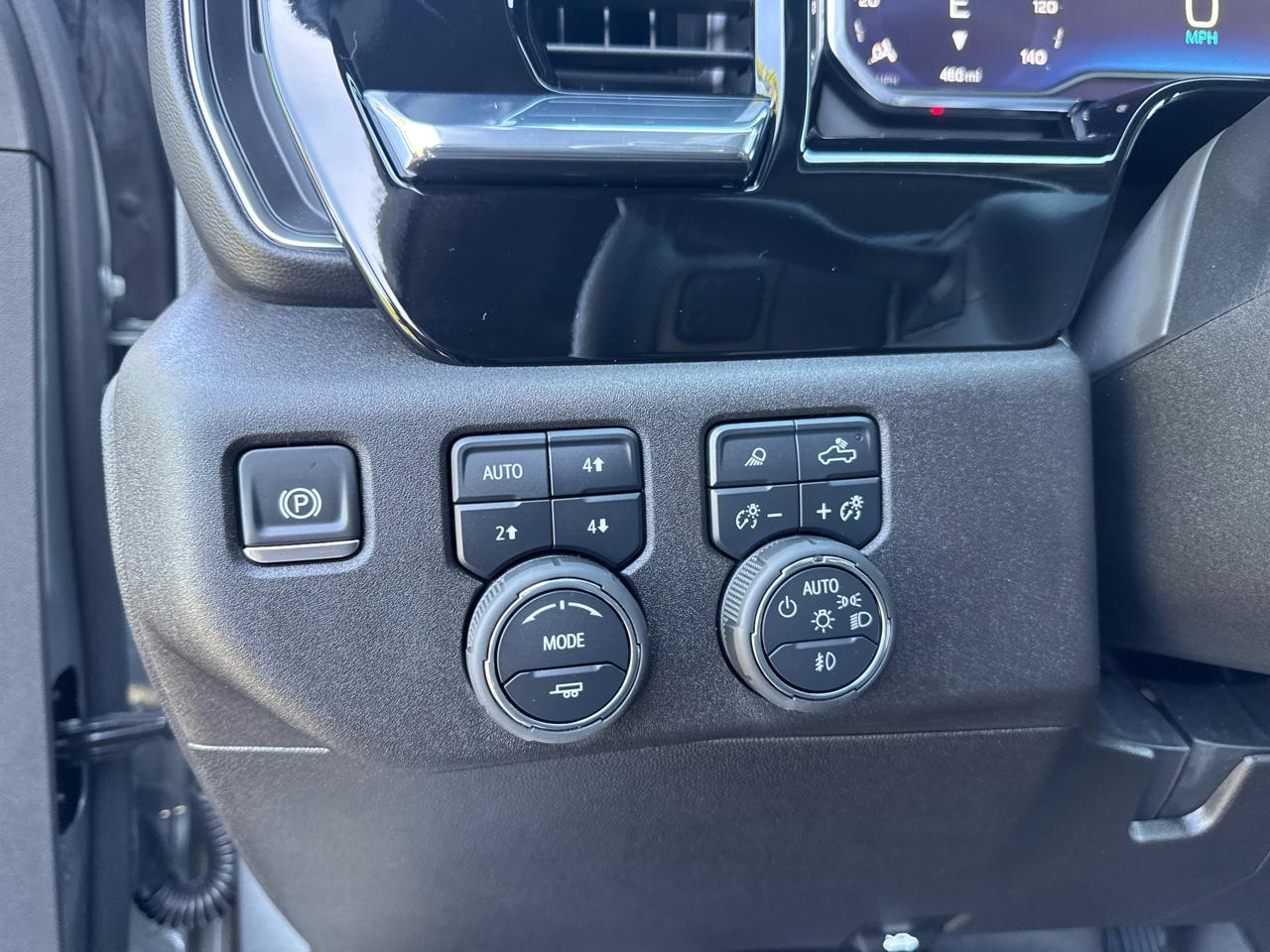 Chevrolet Silverado 3500HD  2025