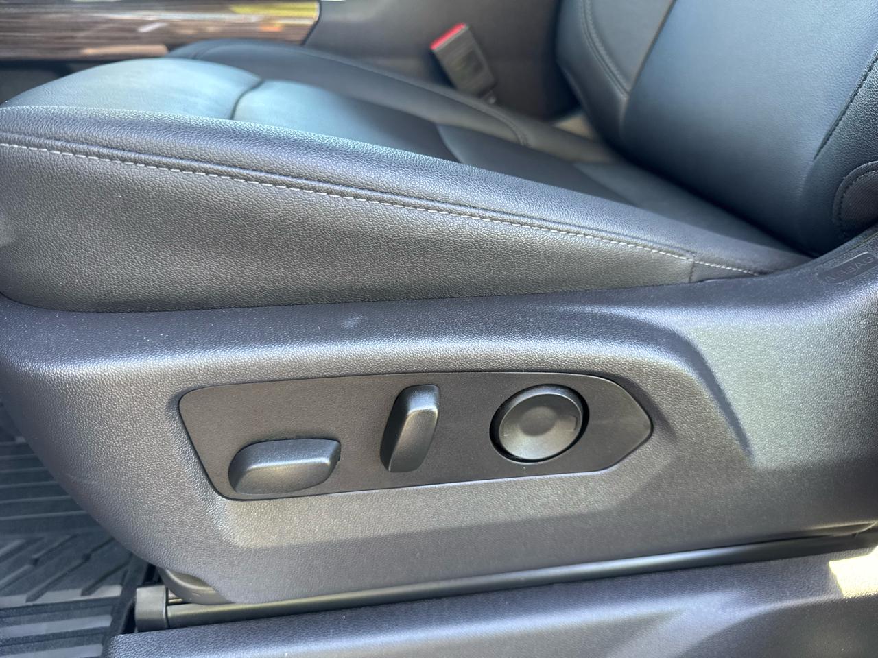 Chevrolet Silverado 3500HD  2025