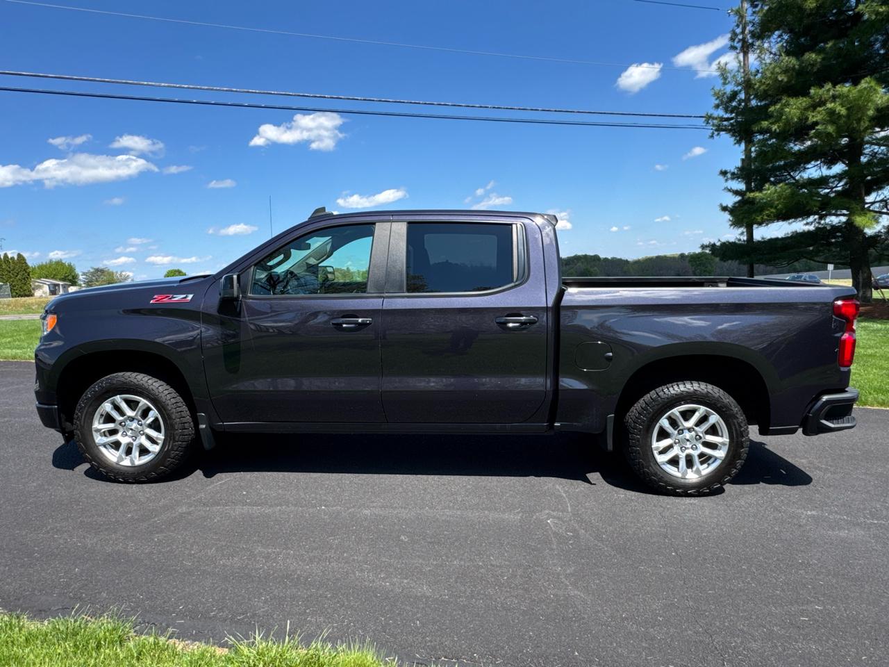 Chevrolet Silverado 1500 4WD Crew Cab 147" RST 2022
