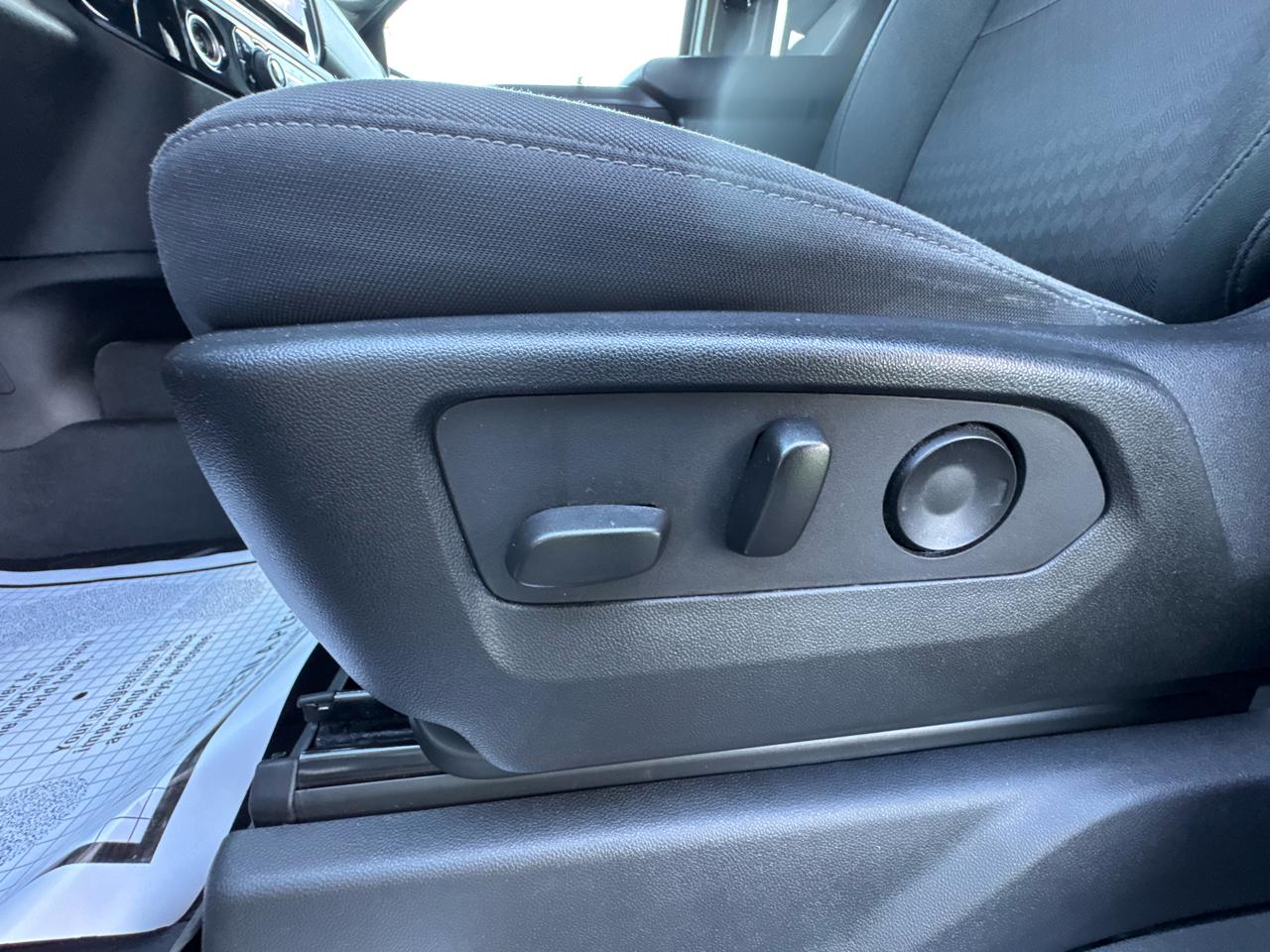 Chevrolet Silverado 1500 4WD Crew Cab 147" RST 2022