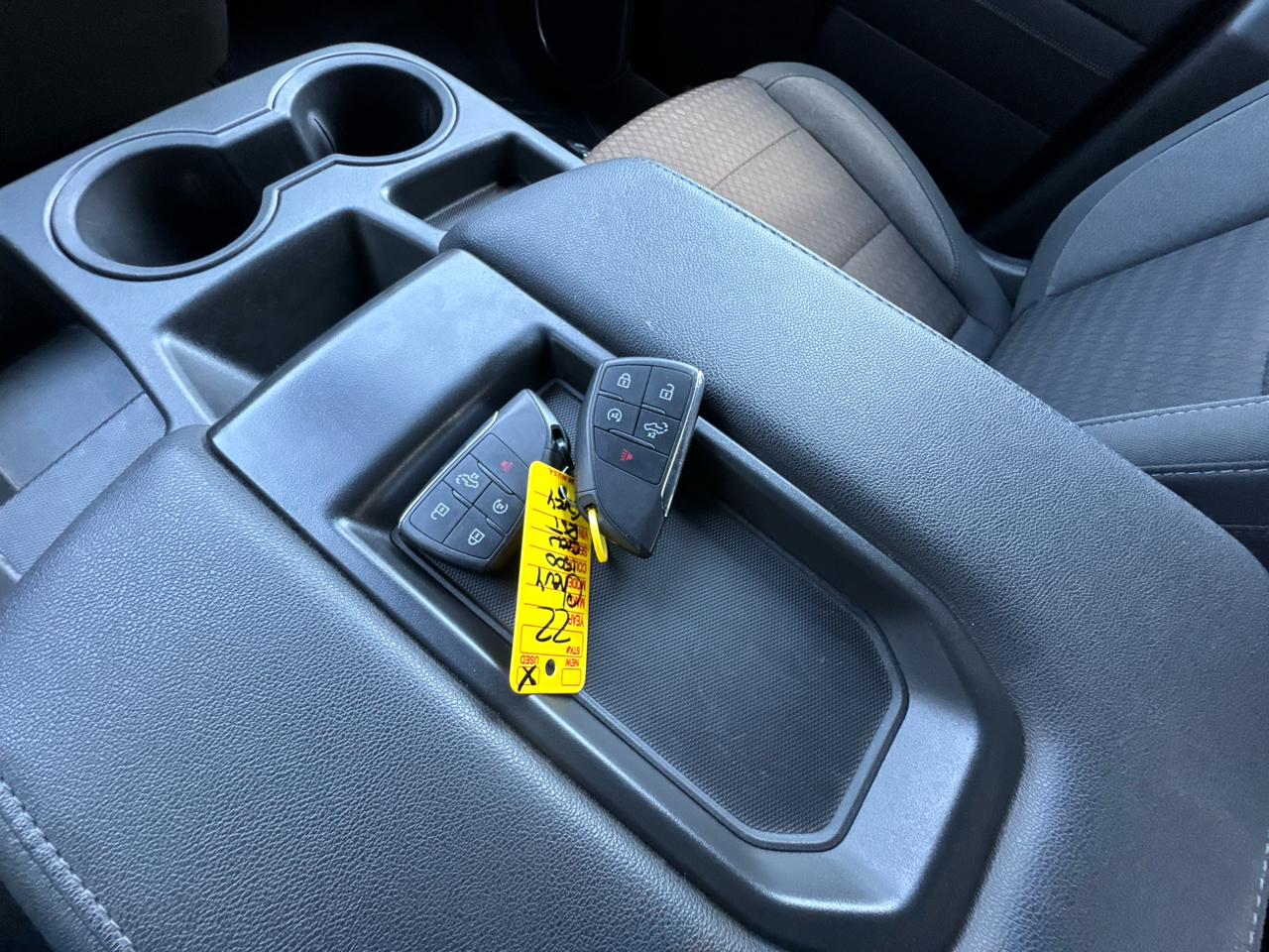 Chevrolet Silverado 1500 4WD Crew Cab 147" RST 2022