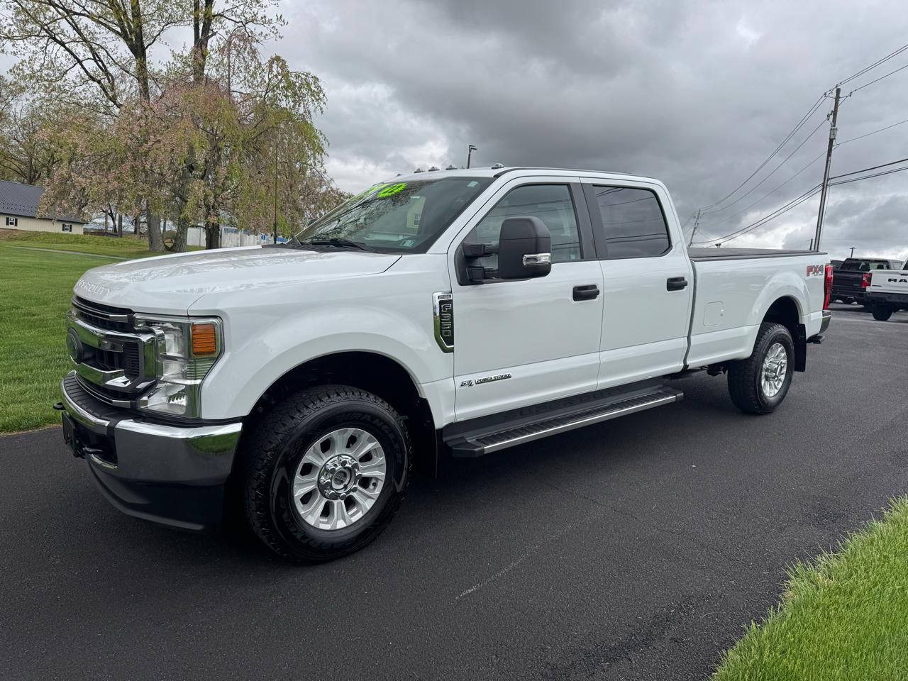 Ford Super Duty F-350 SRW  2022