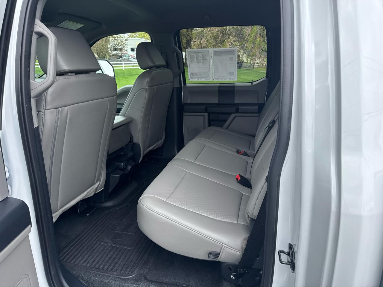 Ford Super Duty F-350 SRW  2022
