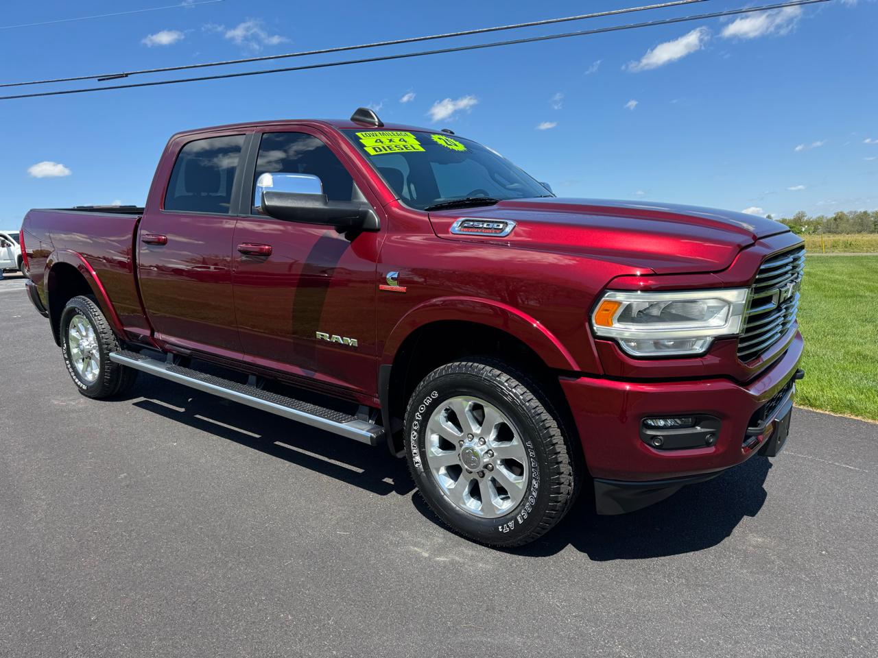 RAM 2500 Laramie 4x4 Crew Cab 6'4" Box 2020