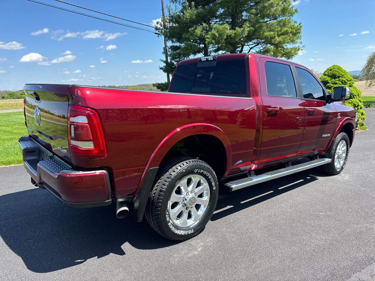 RAM 2500 Laramie 4x4 Crew Cab 6'4" Box 2020
