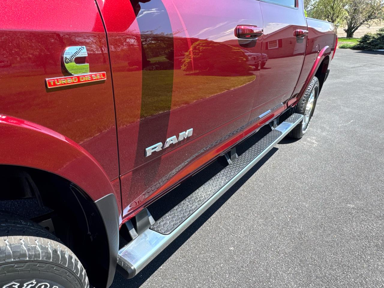 RAM 2500 Laramie 4x4 Crew Cab 6'4" Box 2020