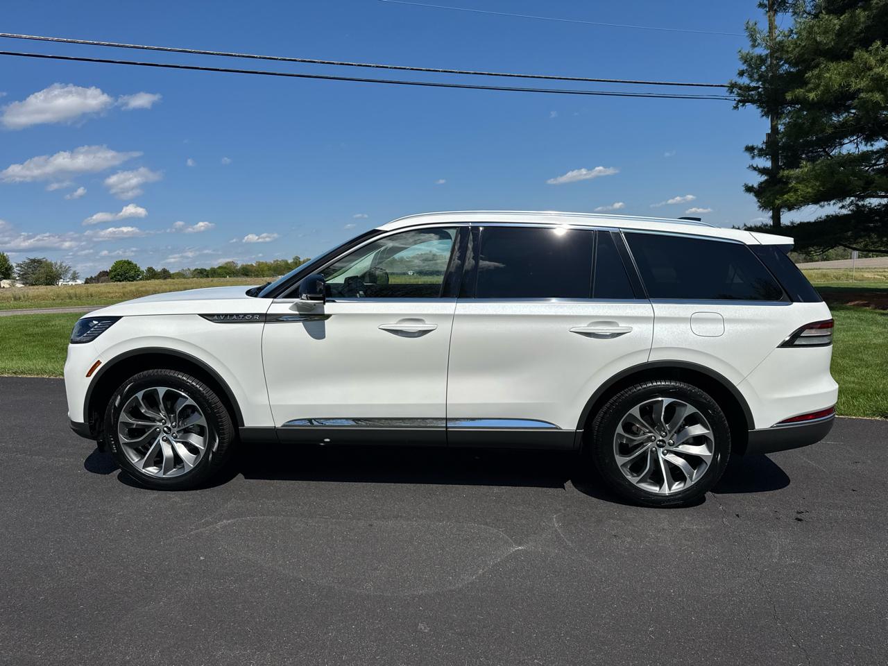 Lincoln Aviator Reserve AWD 2025