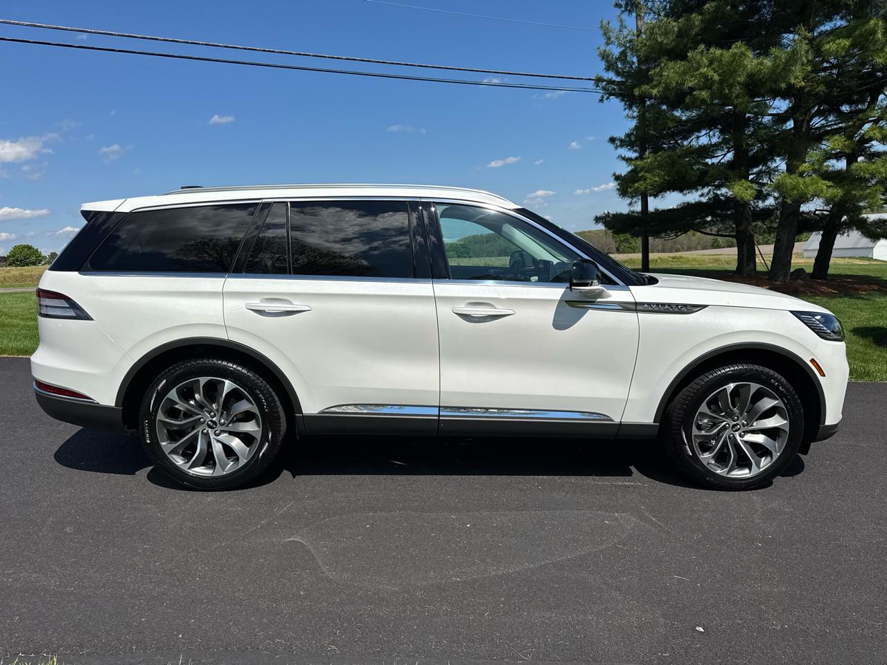 Lincoln Aviator Reserve AWD 2025