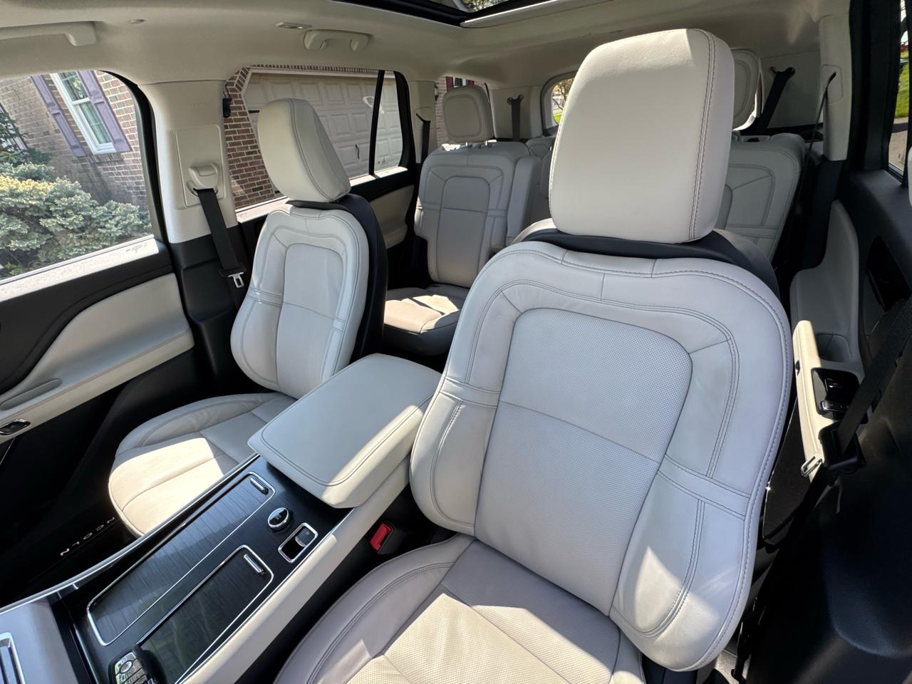 Lincoln Aviator Reserve AWD 2025