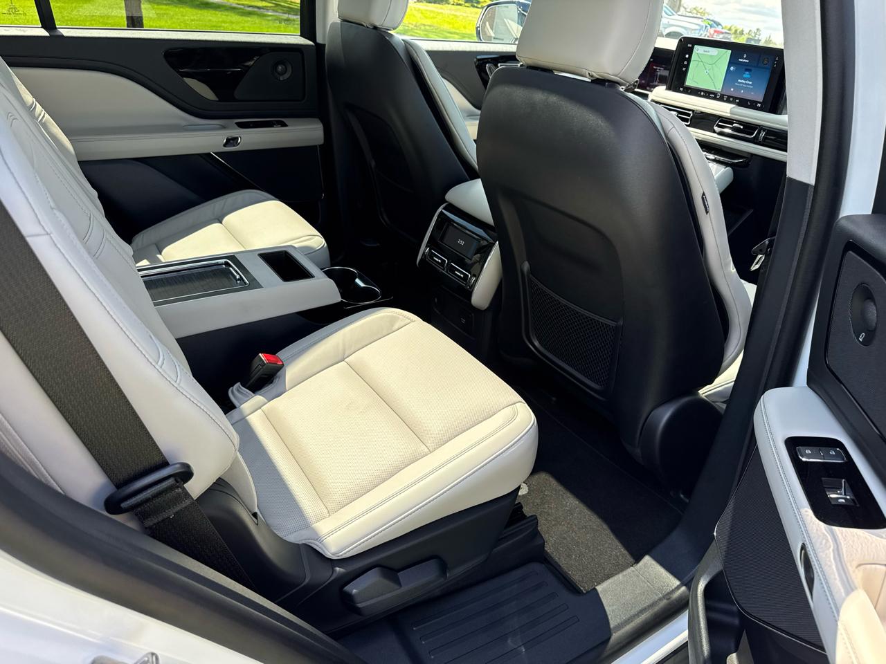 Lincoln Aviator Reserve AWD 2025