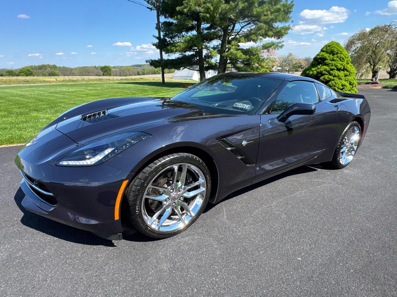 Chevrolet Corvette 2dr Stingray Z51 Cpe w/3LT 2016