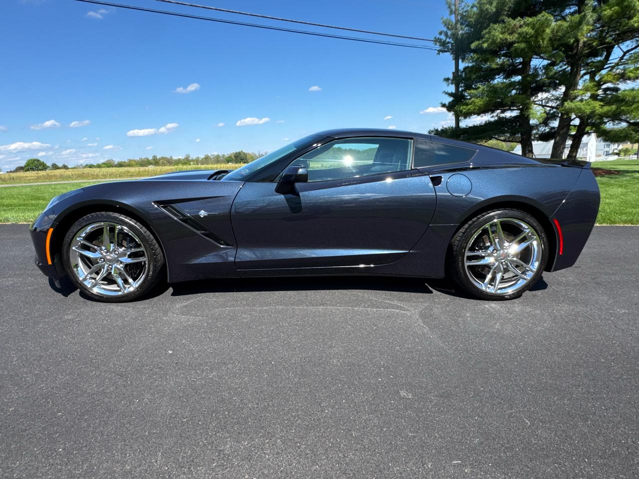 Chevrolet Corvette 2dr Stingray Z51 Cpe w/3LT 2016